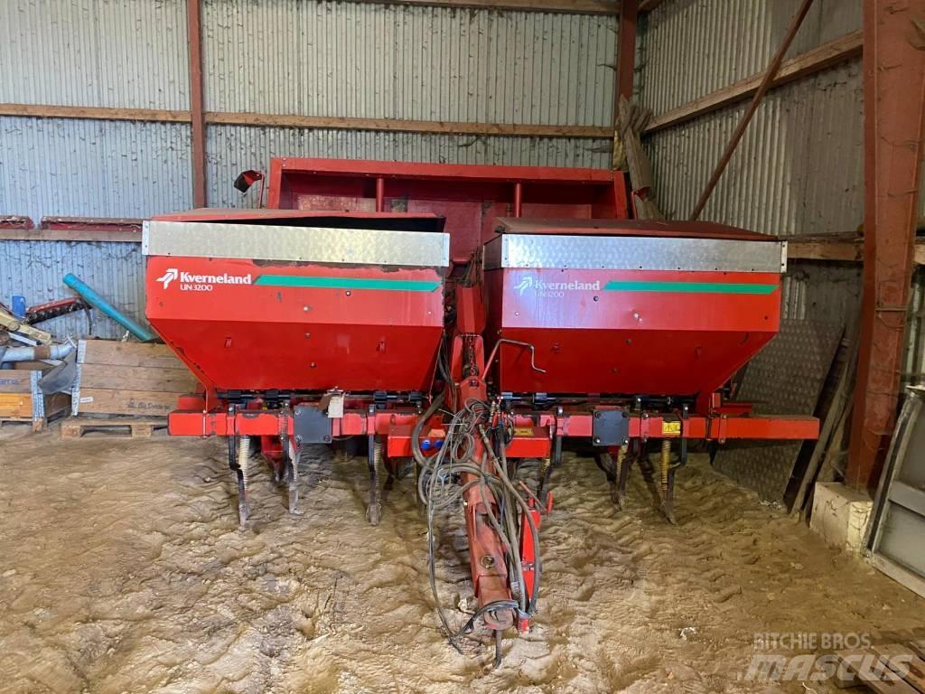 Kverneland UN 3200 Potato planters