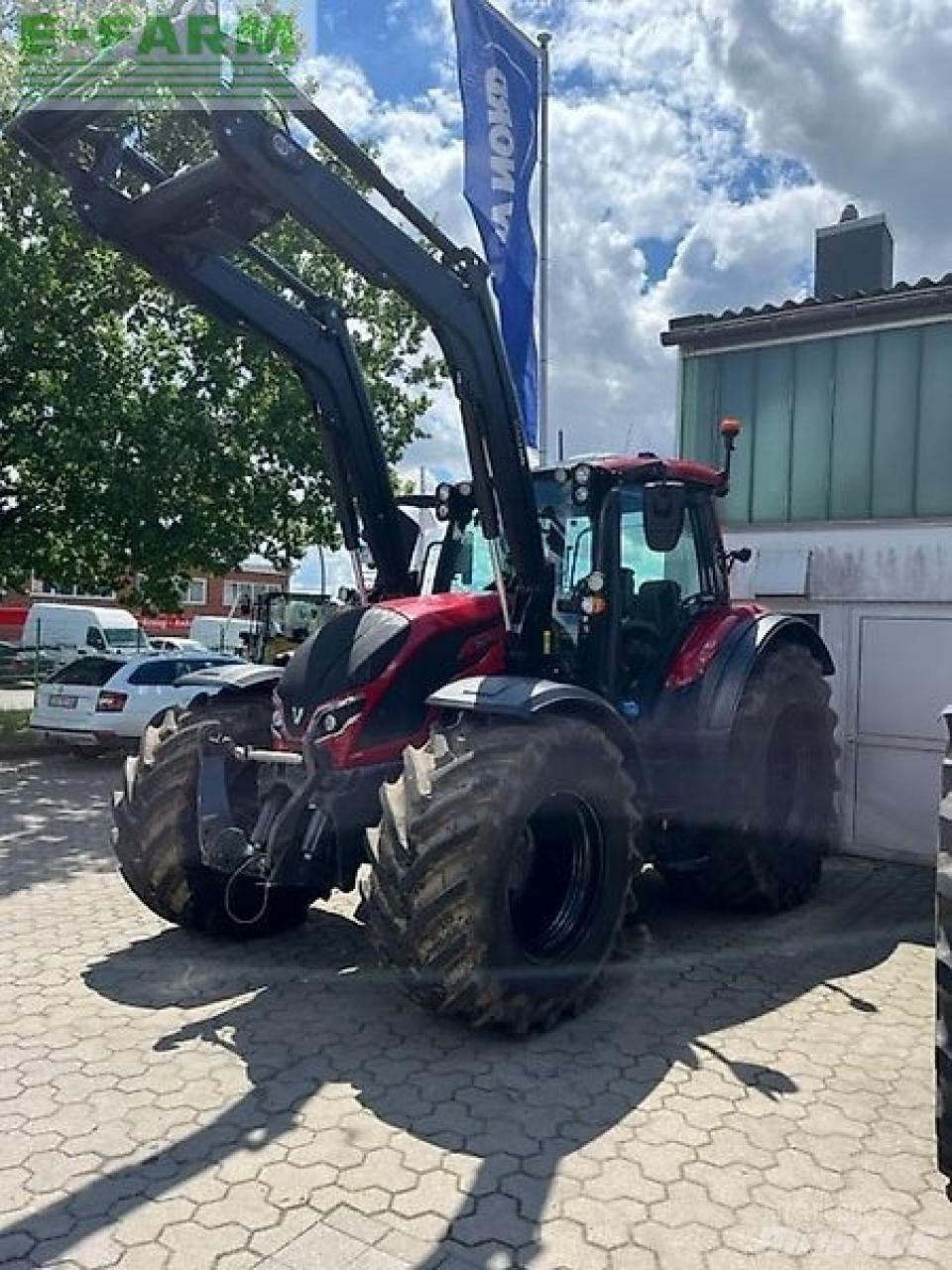 Valtra n155ea Tractors