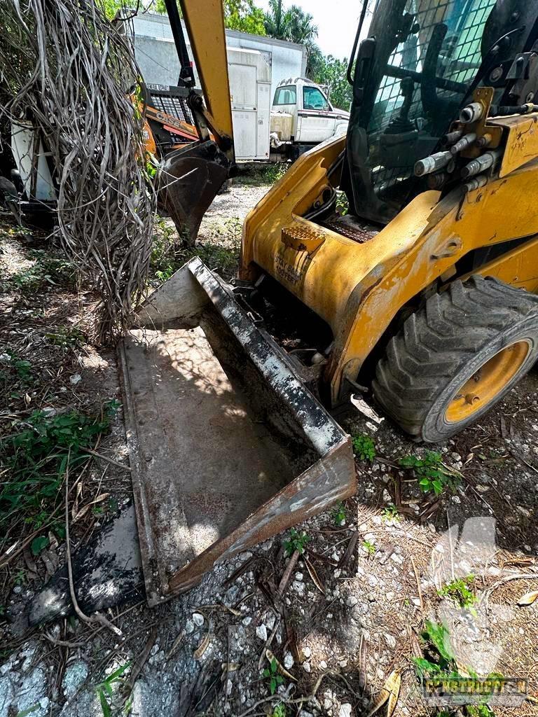 CAT 256 C Skid steer loaders
