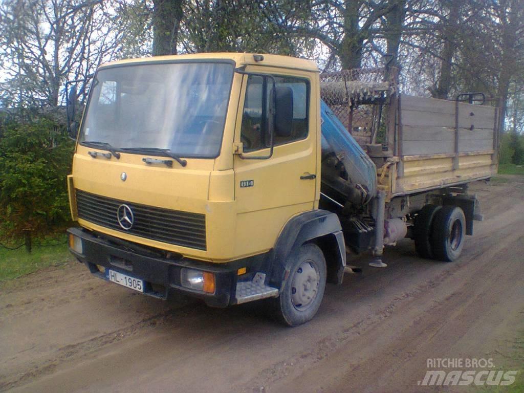 Mercedes-Benz 814 Tipper trucks