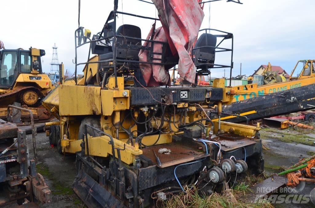 Demag DF 100 P Asphalt pavers