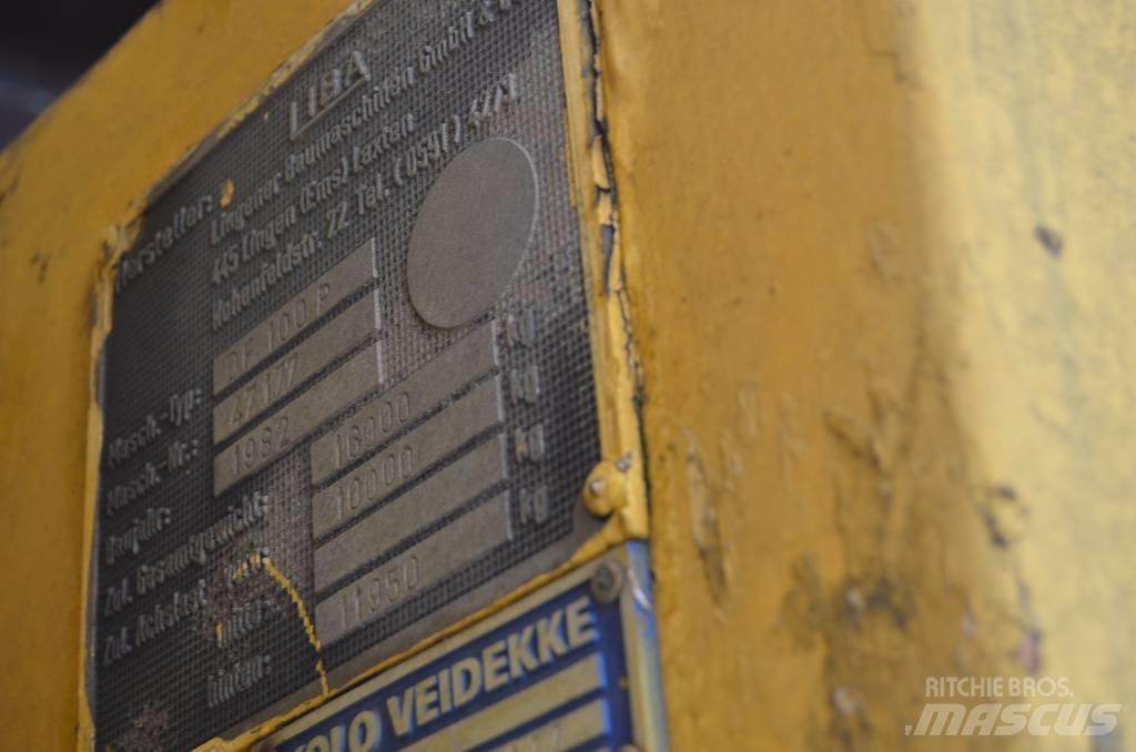 Demag DF 100 P Asphalt pavers