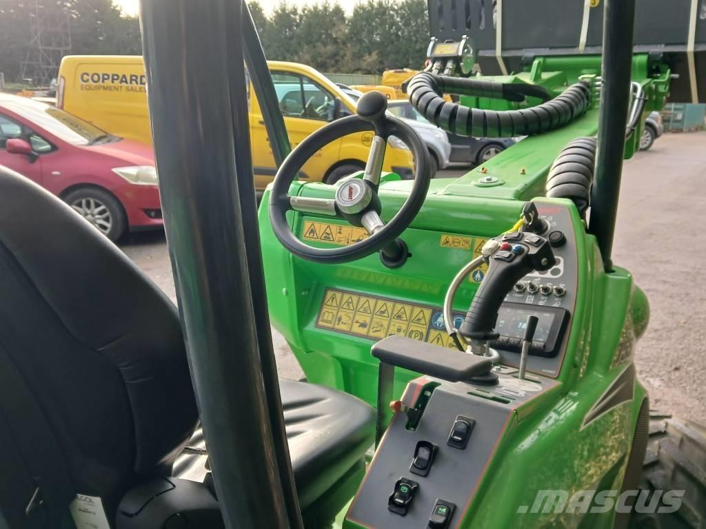 Avant 755i Mini loaders