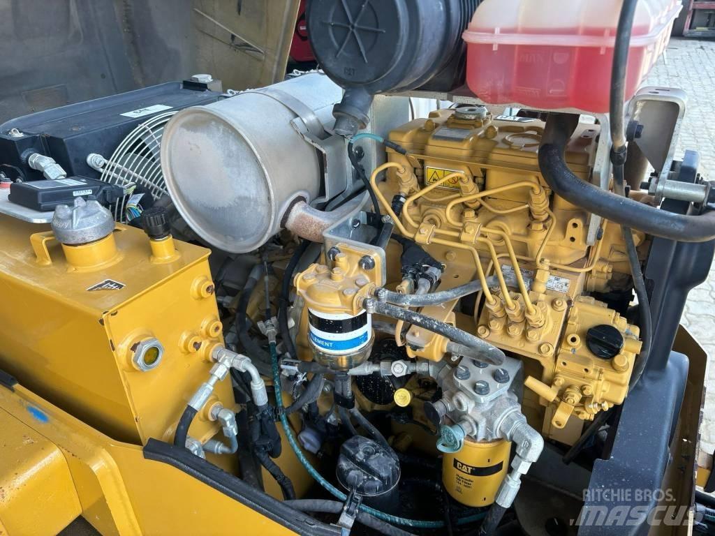 CAT CB 24 B Twin drum rollers