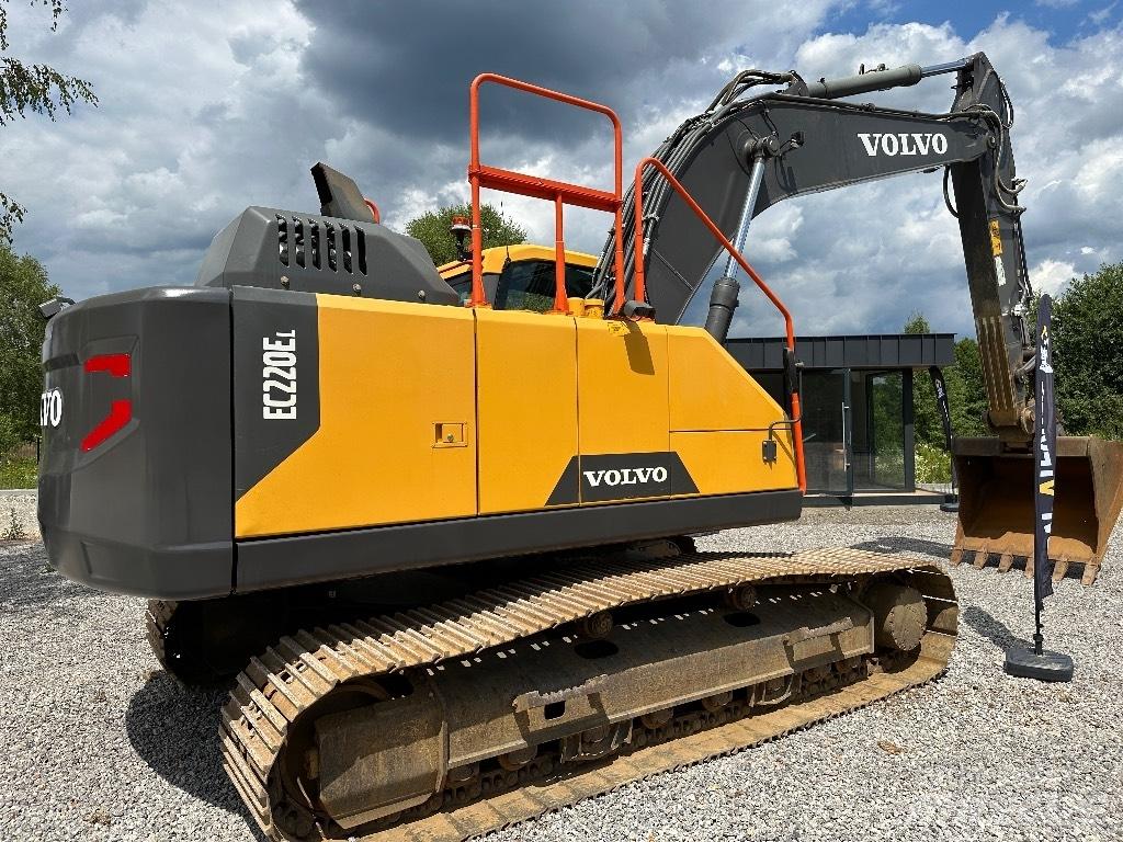 Volvo EC 220 E L Crawler excavators