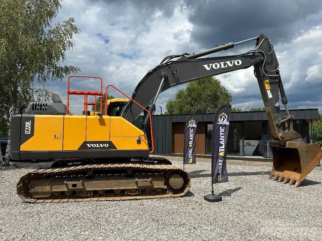 Volvo EC 220 E L Crawler excavators
