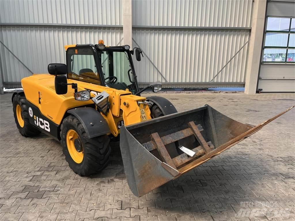 JCB 525-60 Hi Viz Telehandlers