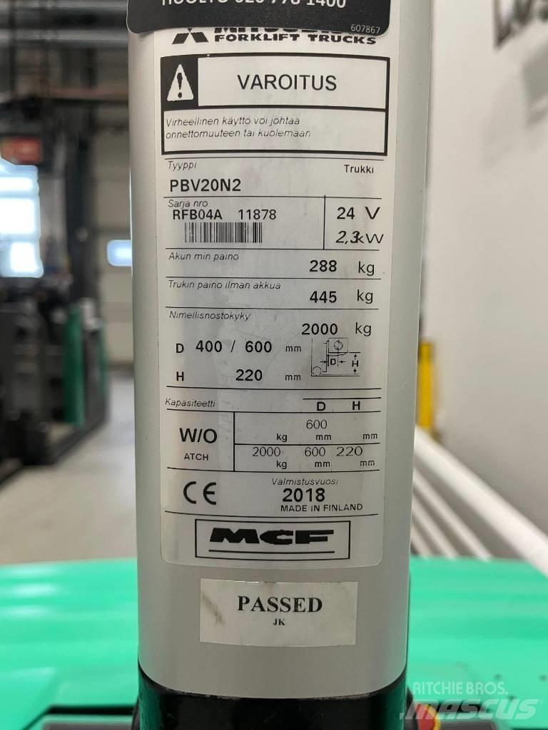 Mitsubishi PBV 20 N2 Low lift with platform
