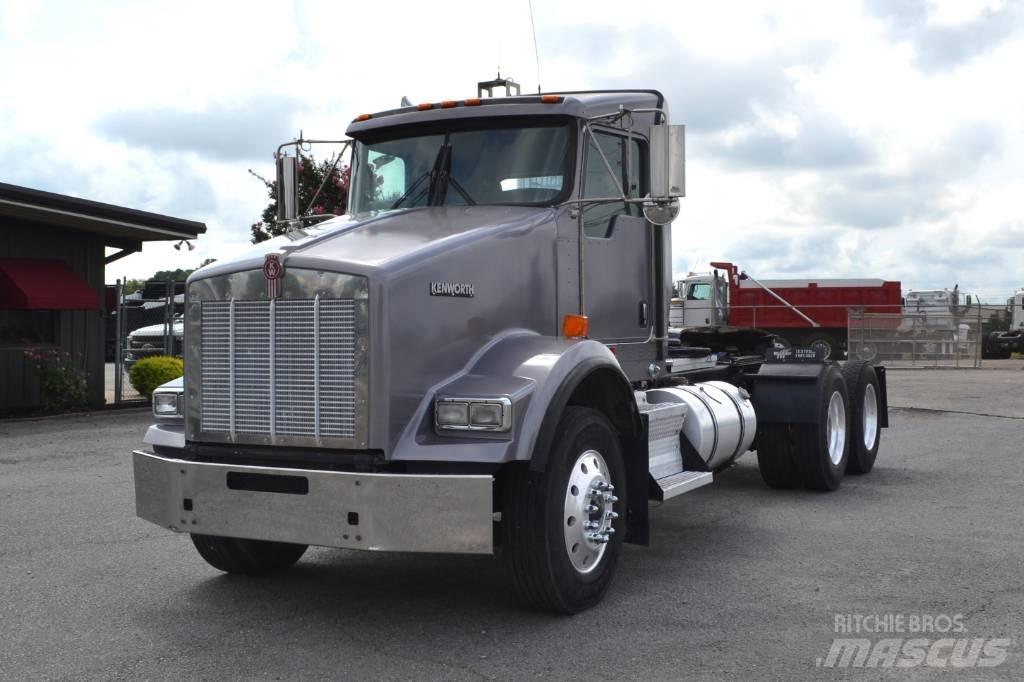 Kenworth T 800 Prime Movers