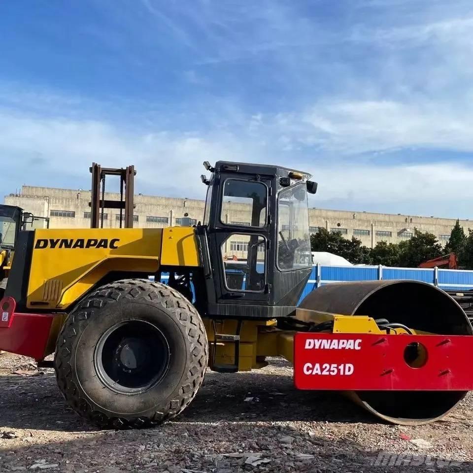 Dynapac CA251D Single drum rollers