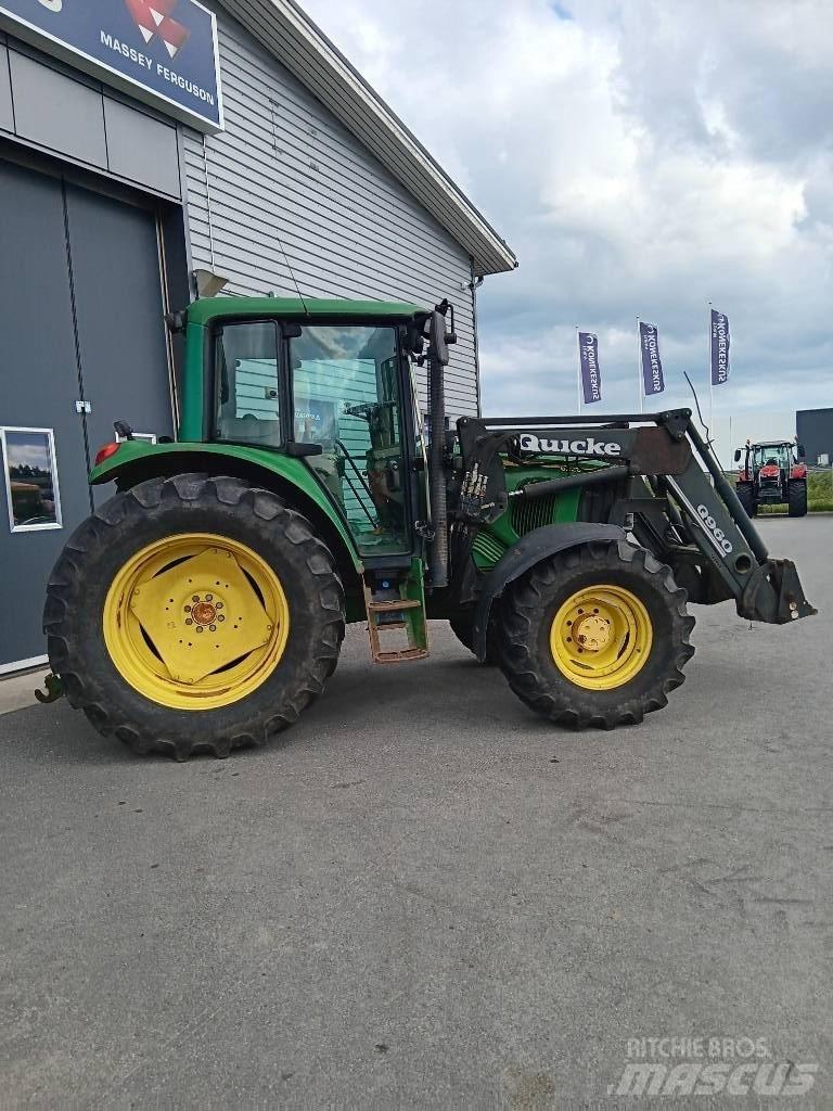 John Deere 6220 Tractors