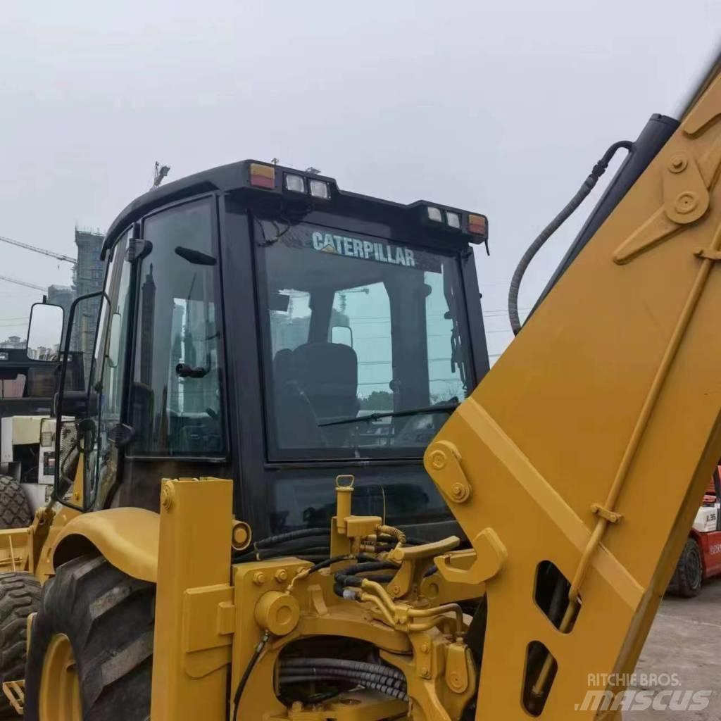 CAT 420 F Backhoe
