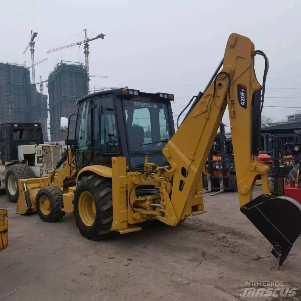CAT 420 F Backhoe
