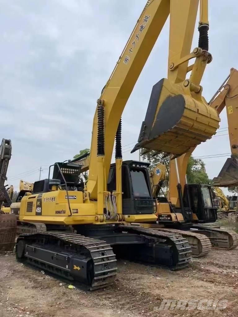 Komatsu PC450-8 Crawler excavators
