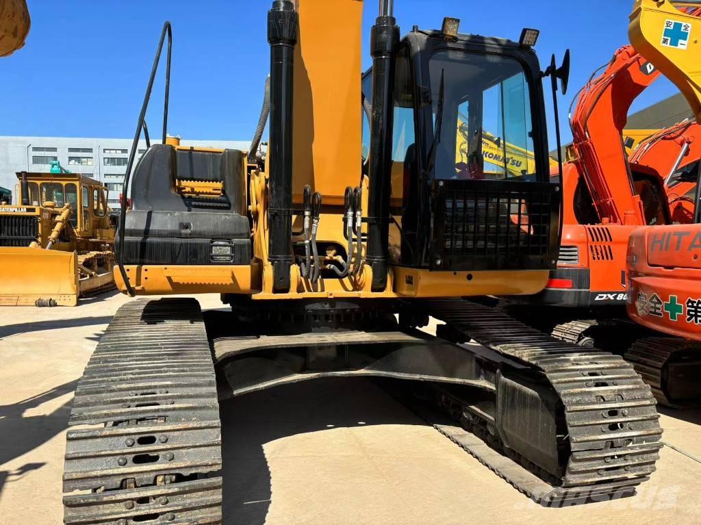 CAT 325 D Crawler excavators