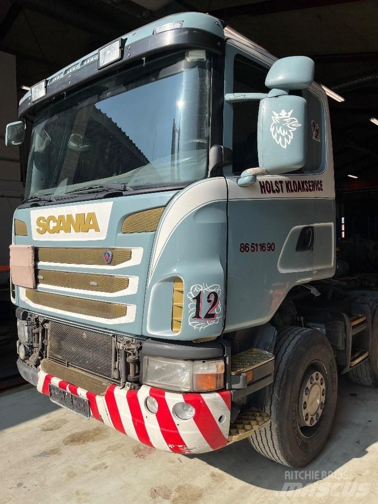 Scania CG16 Cabins and interior