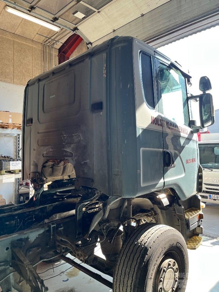 Scania CG16 Cabins and interior
