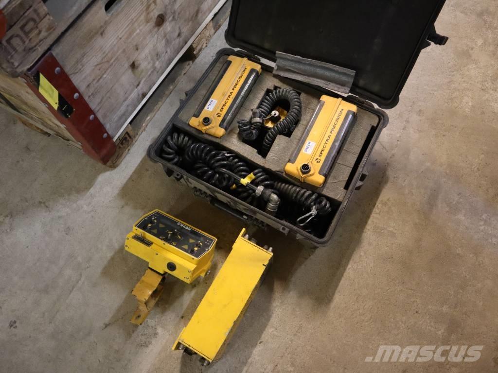 Trimble BladePro Other components