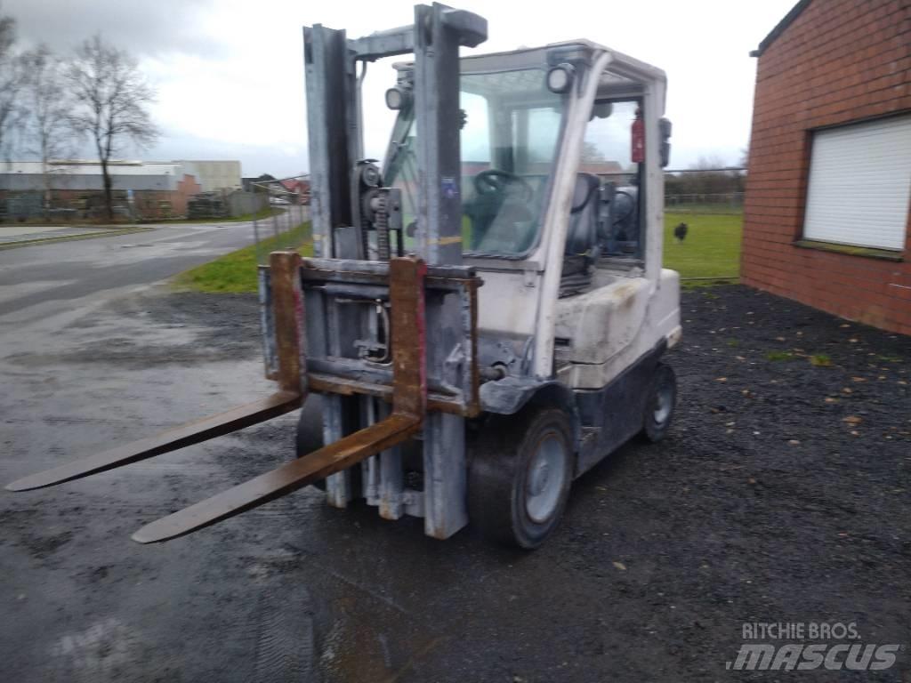 Hyster H 3.00 FT LPG trucks