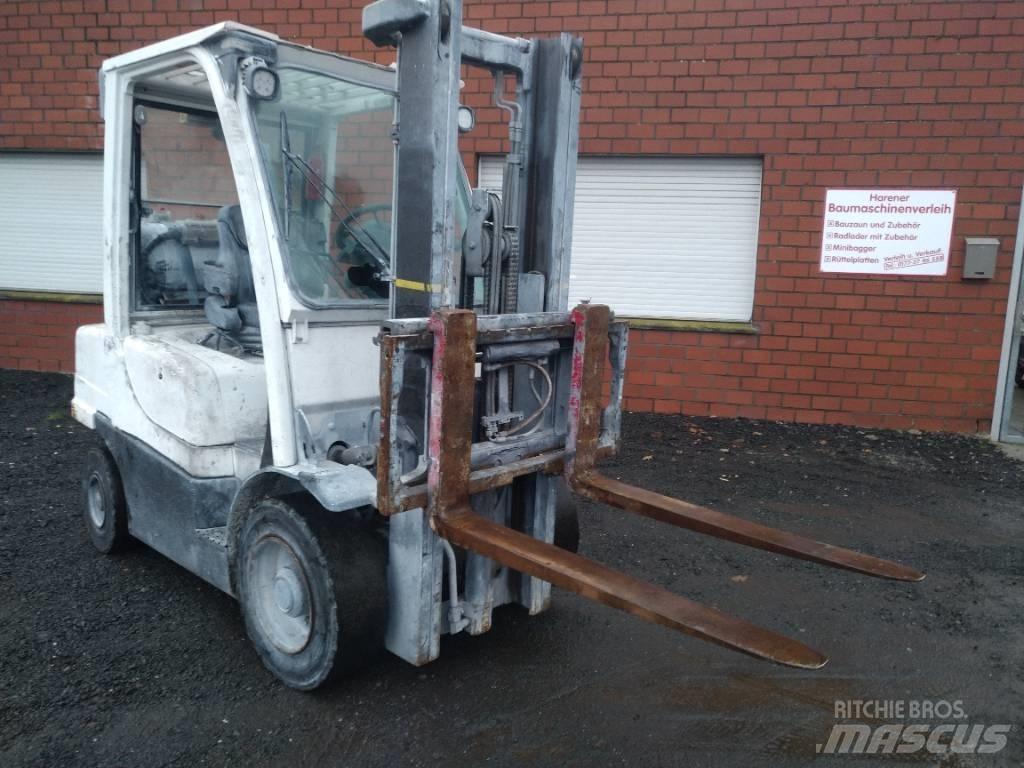 Hyster H 3.00 FT LPG trucks