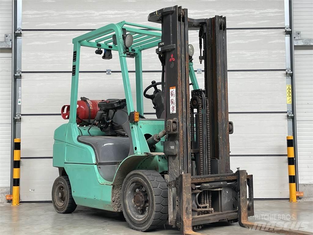 Mitsubishi FG25T LPG trucks