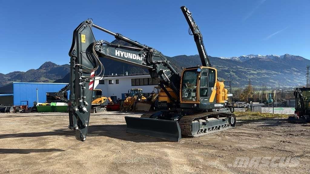 Hyundai HX235LCR 0 Special excavators