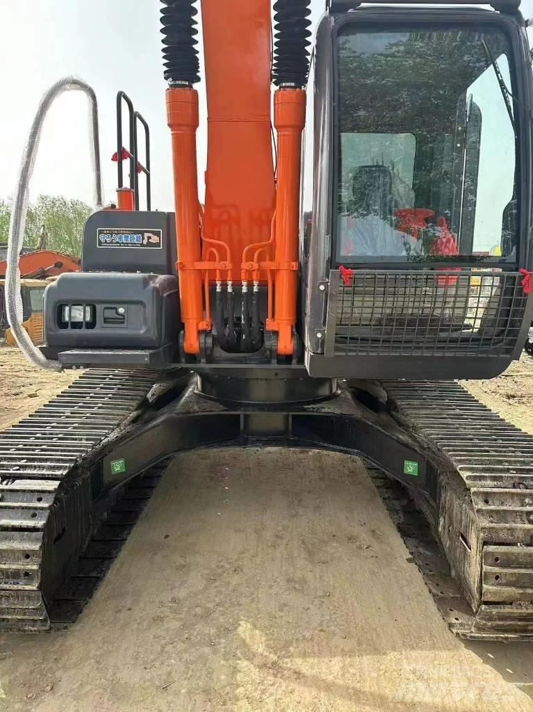 Hitachi ZX 130 Crawler excavators