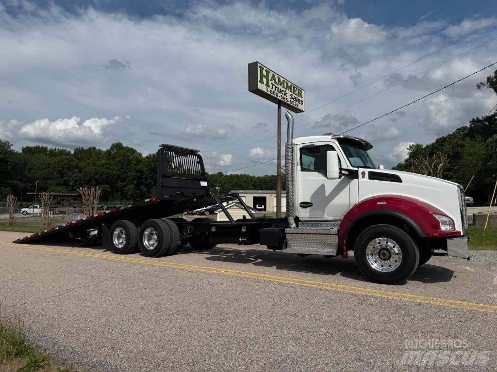 Kenworth T880 Recovery vehicles