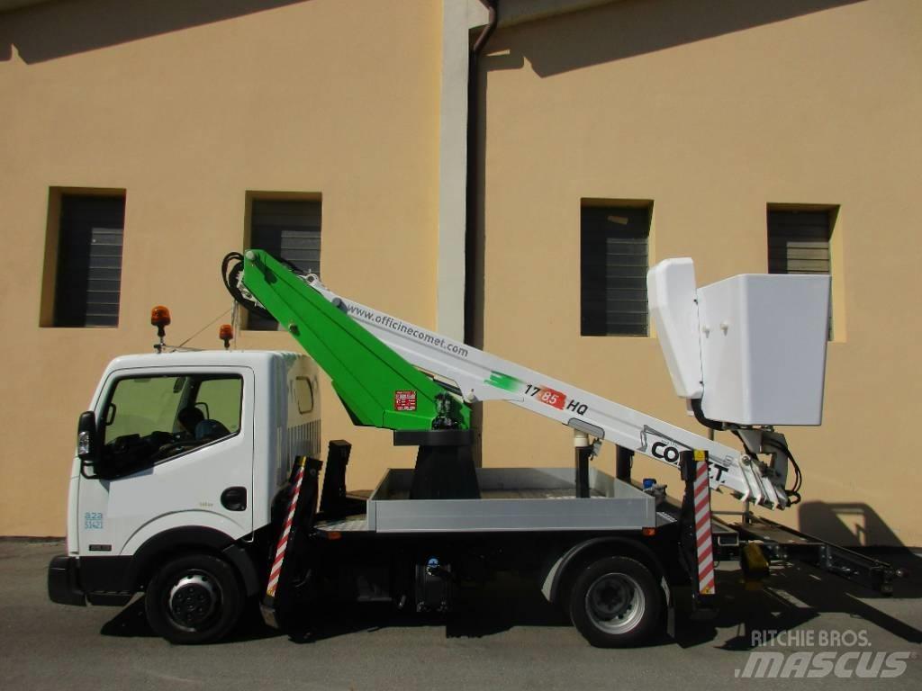 Comet 17/2/8 Truck mounted platforms
