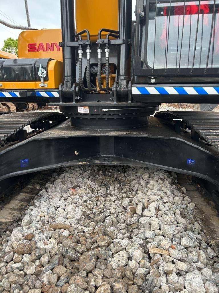 Sany SY 215 C Crawler excavators