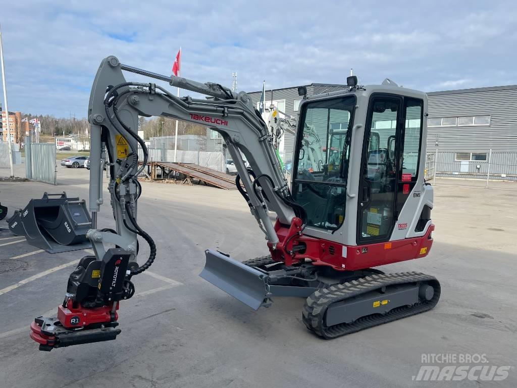 Takeuchi TB 225 Mini excavators < 7t (Mini diggers)