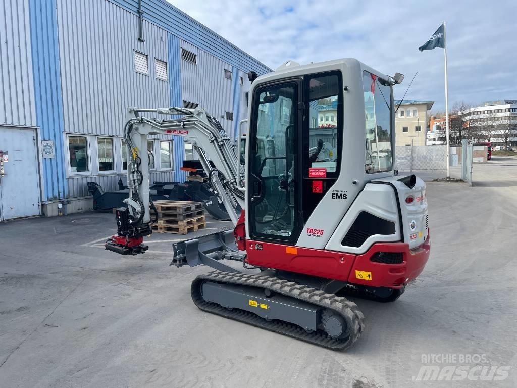 Takeuchi TB 225 Mini excavators < 7t (Mini diggers)