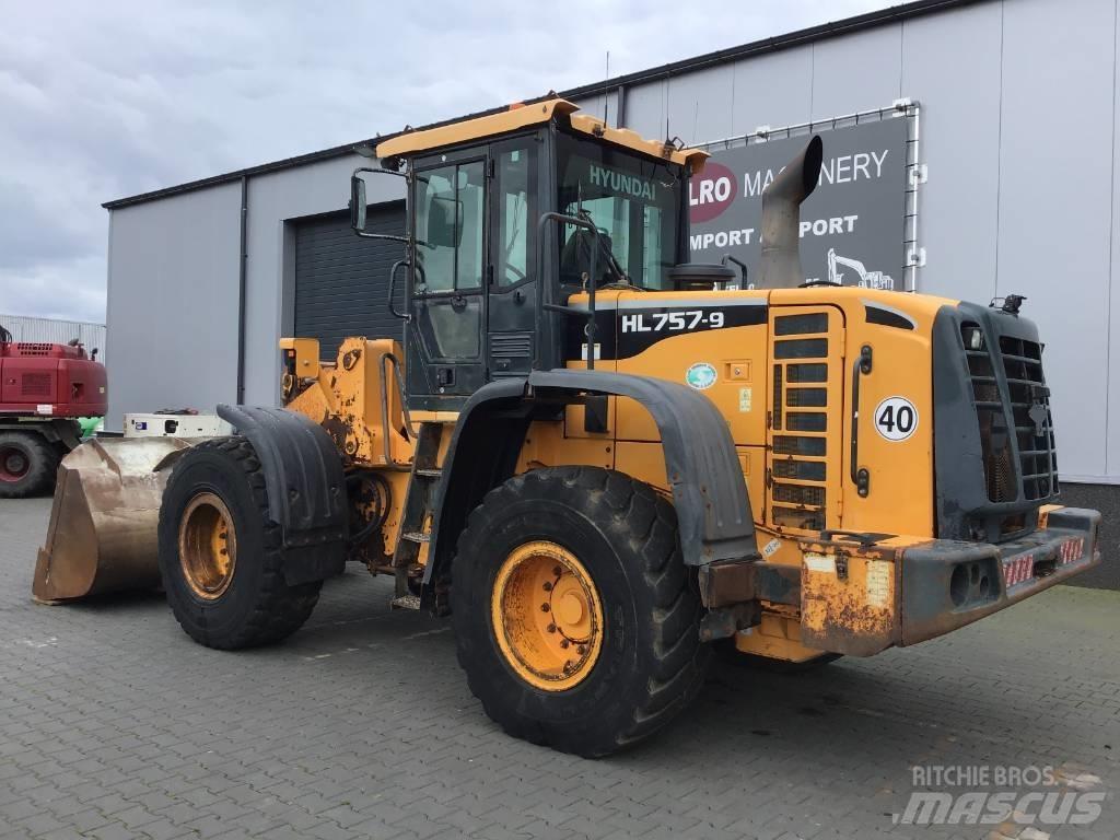 Hyundai HL 757-9 Wheel loaders