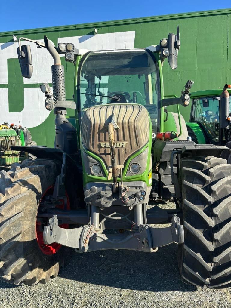 Fendt 512 Power Plus Tractors
