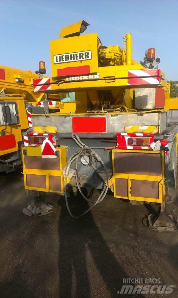 Liebherr LTM 1045 All terrain cranes