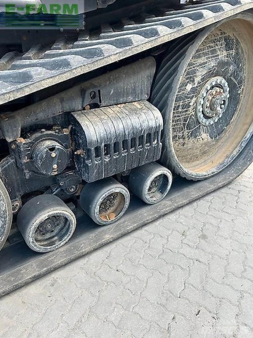 Challenger mt775e Tractors