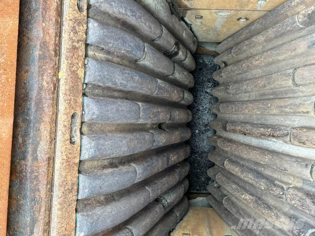 Lippmann 1200 j-e Mobile crushers