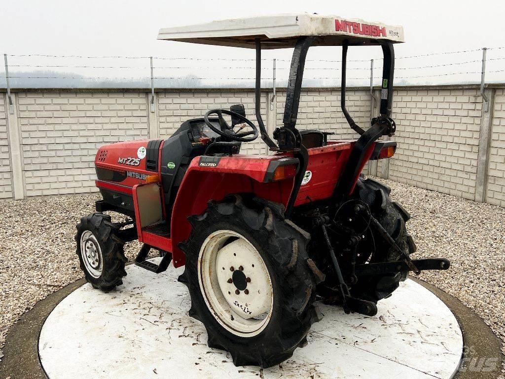 Mitsubishi MT225 Tractors