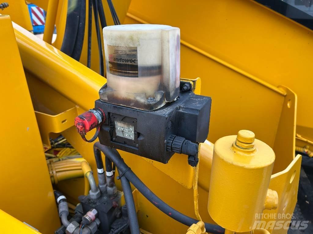 Grove GMK 3055 All terrain cranes