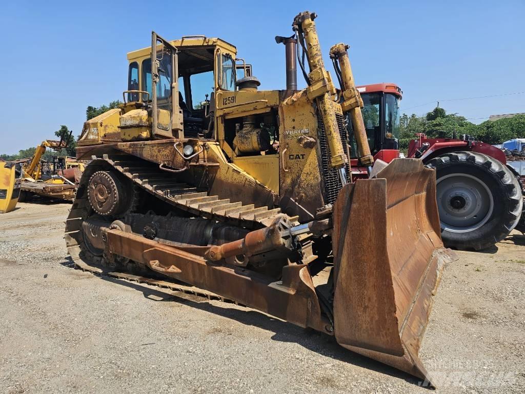 CAT D8N Crawler dozers