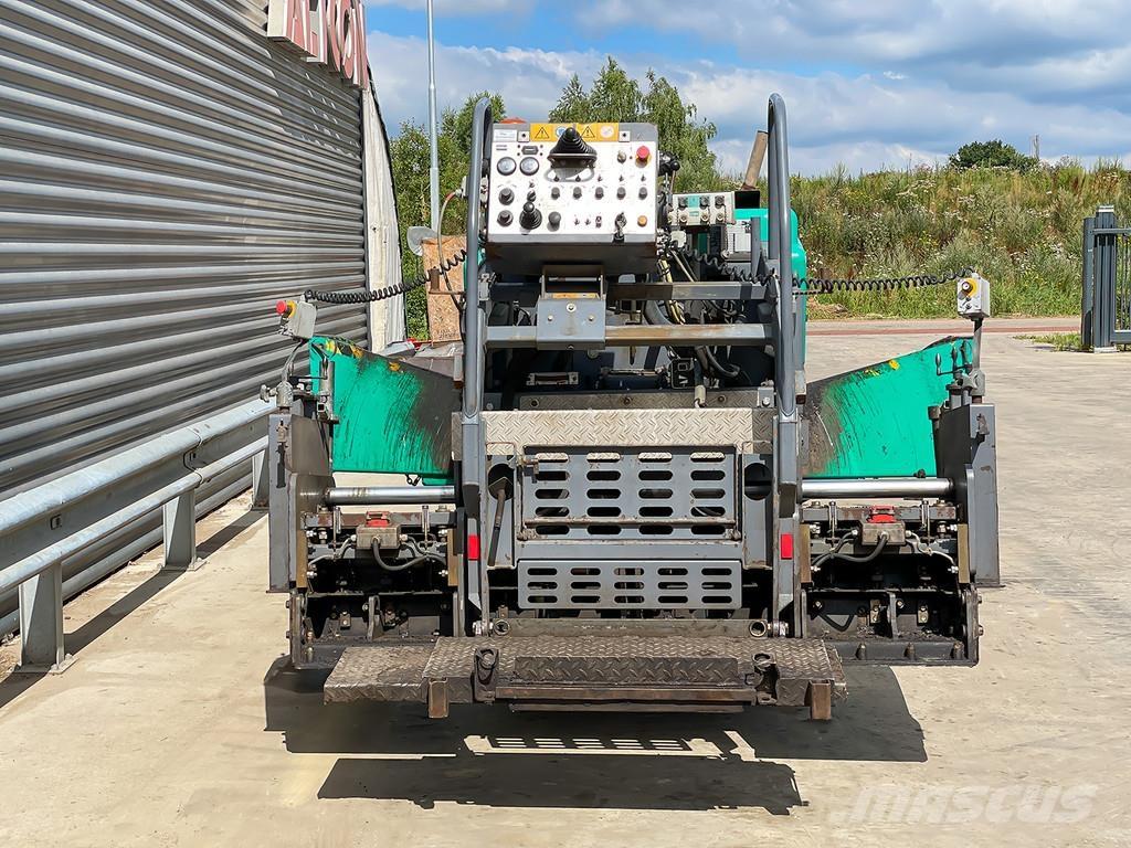 Vögele SUPER 800 Asphalt pavers