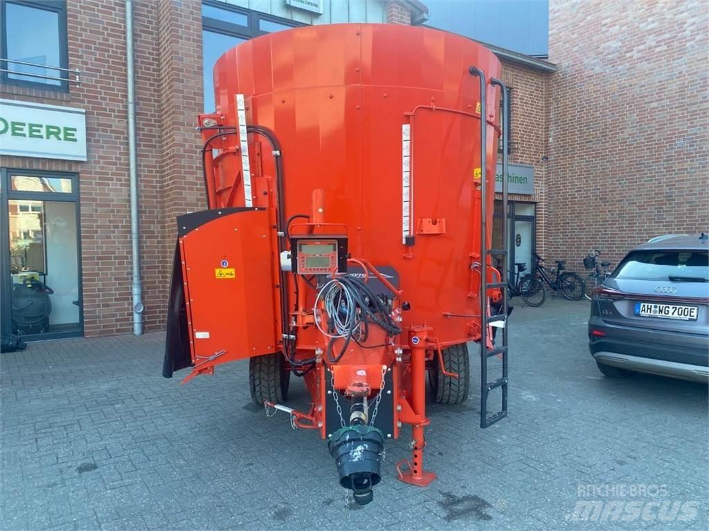 Kuhn Euromix 1 Feed mixer