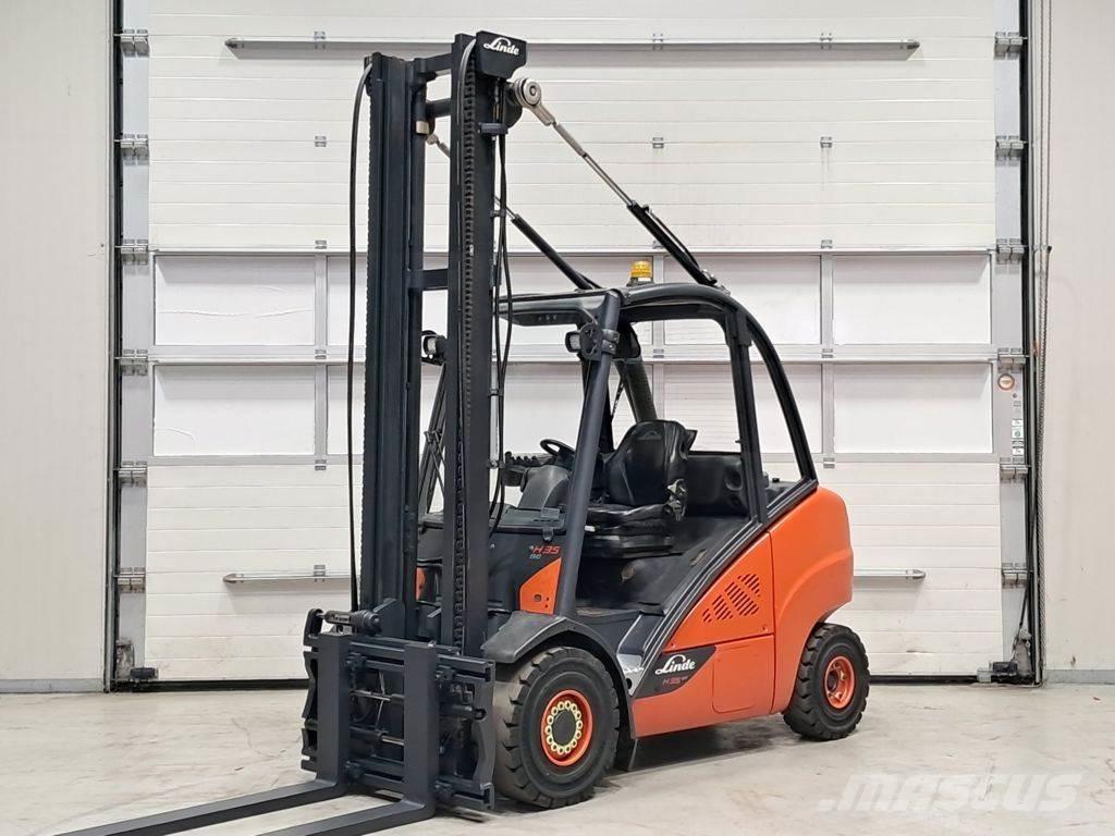 Linde H35D-02 Diesel trucks