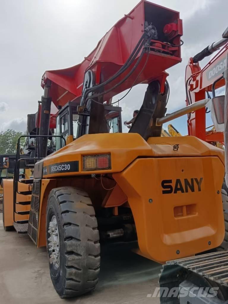 Sany SRSC 45 C30 Reach stackers