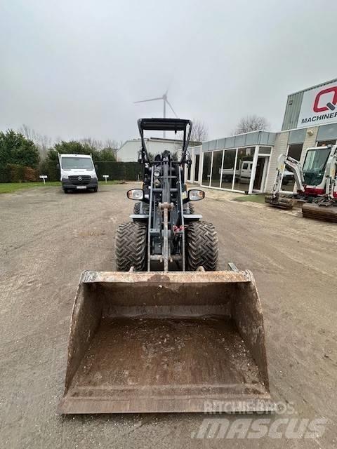 GiANT G2200 HD Wheel loaders