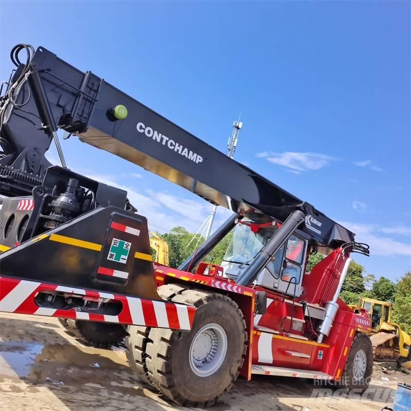 Kalmar DRF 450 Reach stackers