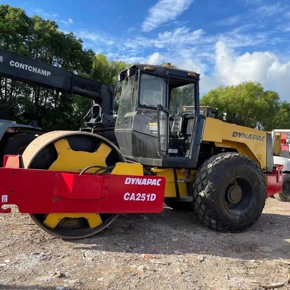 Dynapac CA251D Single drum rollers