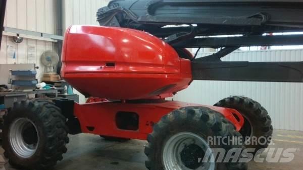 Manitou 160ATJ Articulated boom lifts