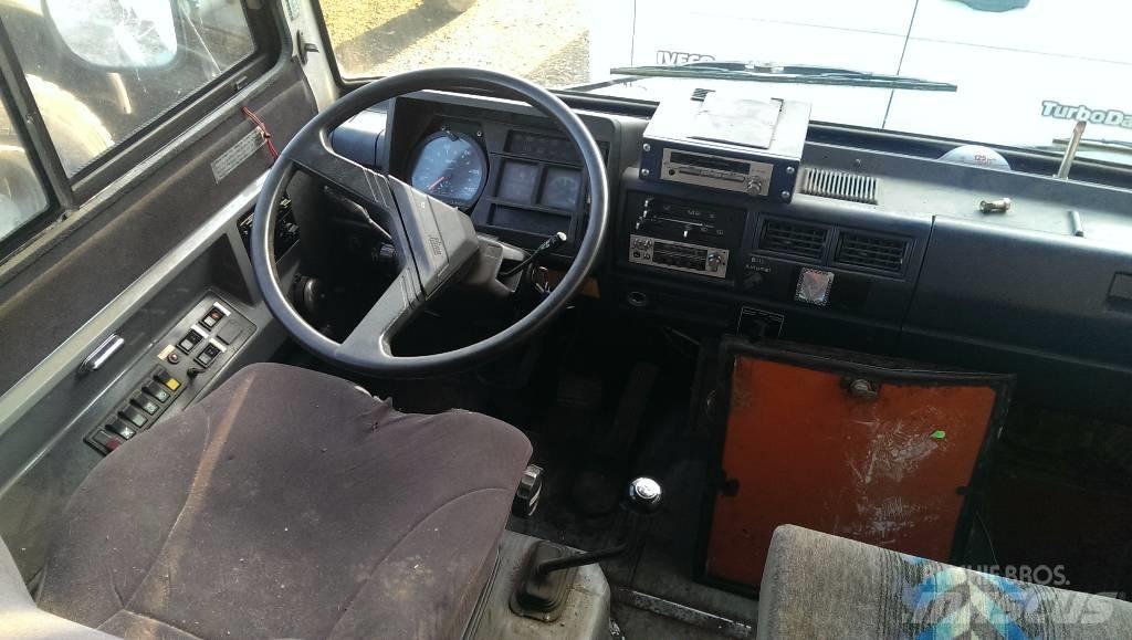Hino RB145 School bus