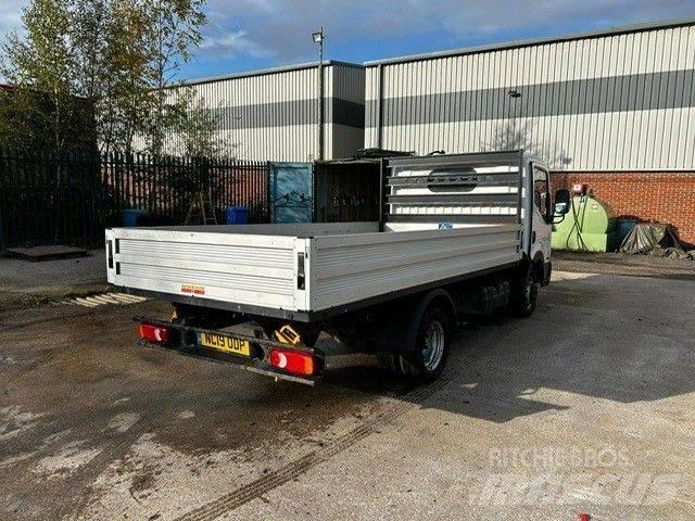 Nissan NT400 Cabstar Pick up/Dropside